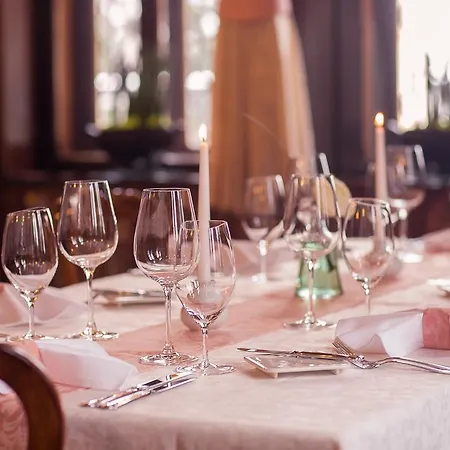 Herberstein ホテル