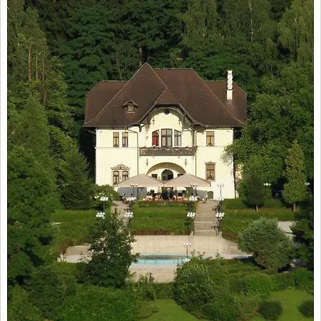 Herberstein 4* ולנז'ה